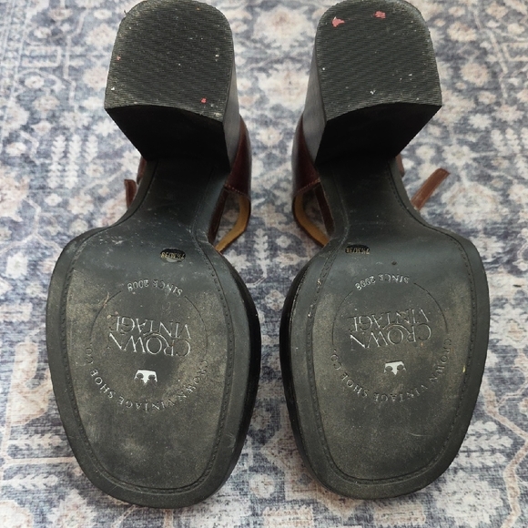 Crown Vintage Mary Jane Heels - Picture 5 of 5